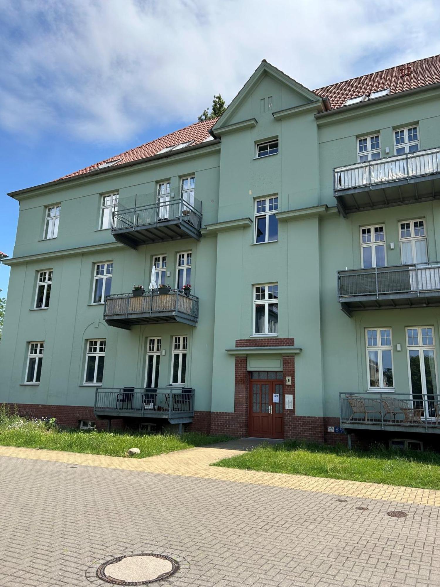 Mintara Komfort Apartment Mit Grill -Terrasse, Sky Und Parkplatz Магдебург Екстериор снимка